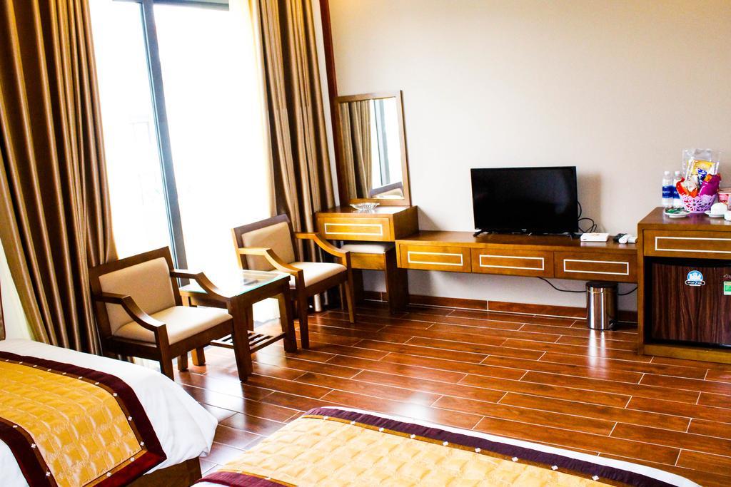 Ruby Hotel 하롱 외부 사진