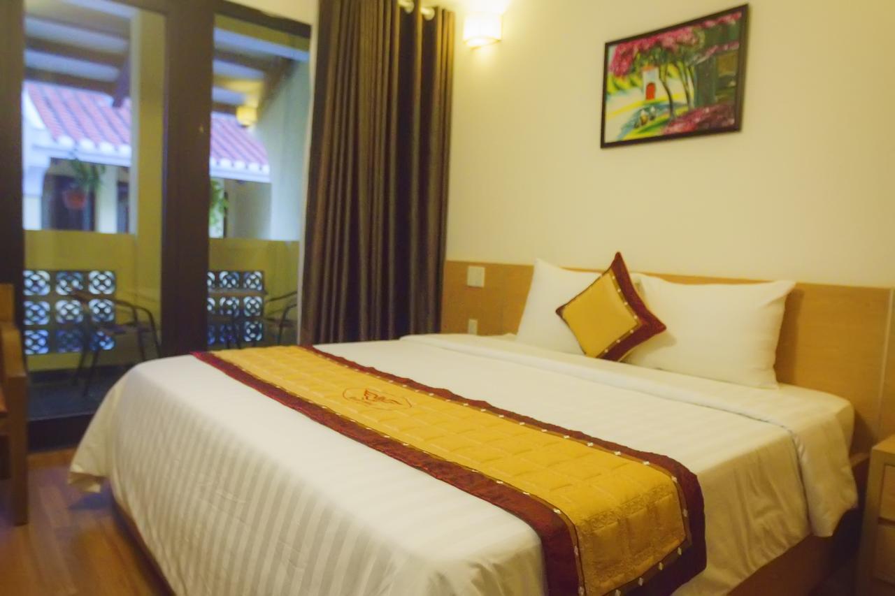 Ruby Hotel 하롱 외부 사진